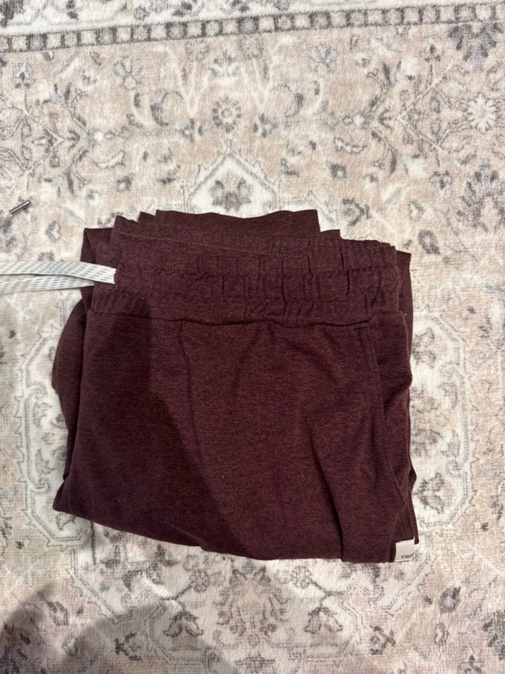 Women’s Vuori Maroon Comfy Joggers!